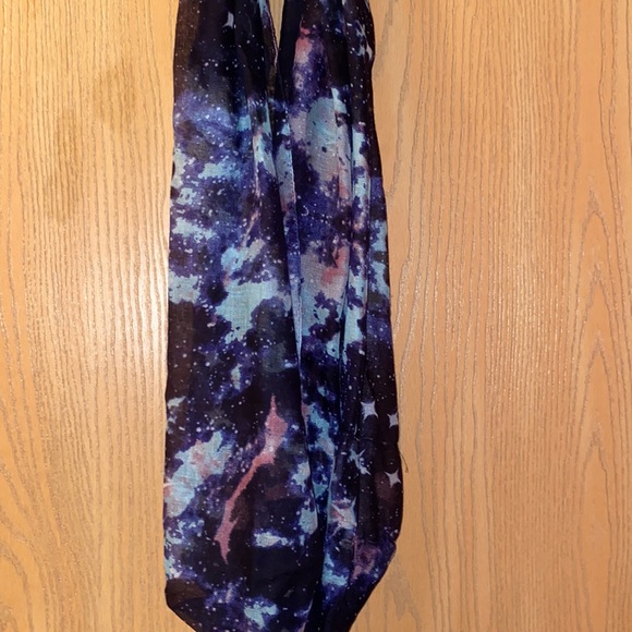 Rue 21 Galaxy Infinity Scarf - Picture 2 of 4
